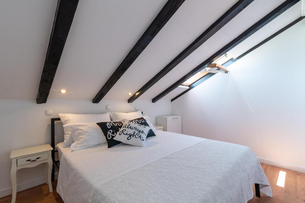 Apartments Dobrila Kaštel Novi المظهر الخارجي الصورة